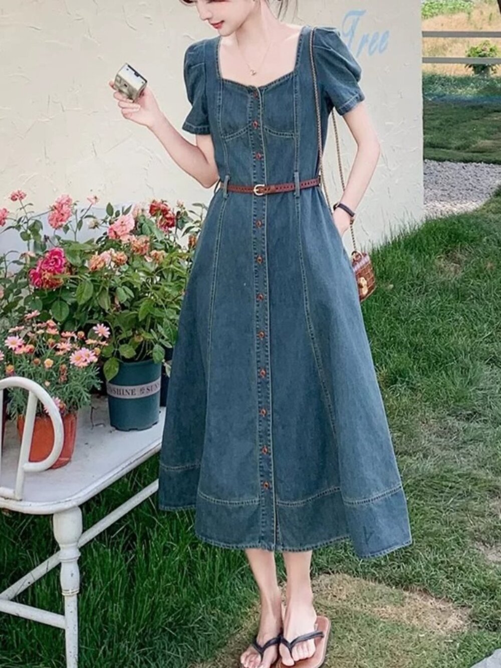 NWT Women's Square Neck Short Sleeve Denim Dress Midi US Size M